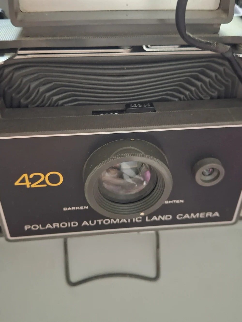Vintage 420 Polaroid Automatic Land Camera